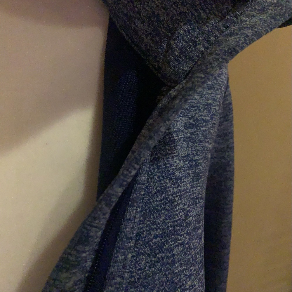 Lucy Tech Pullover - image 6